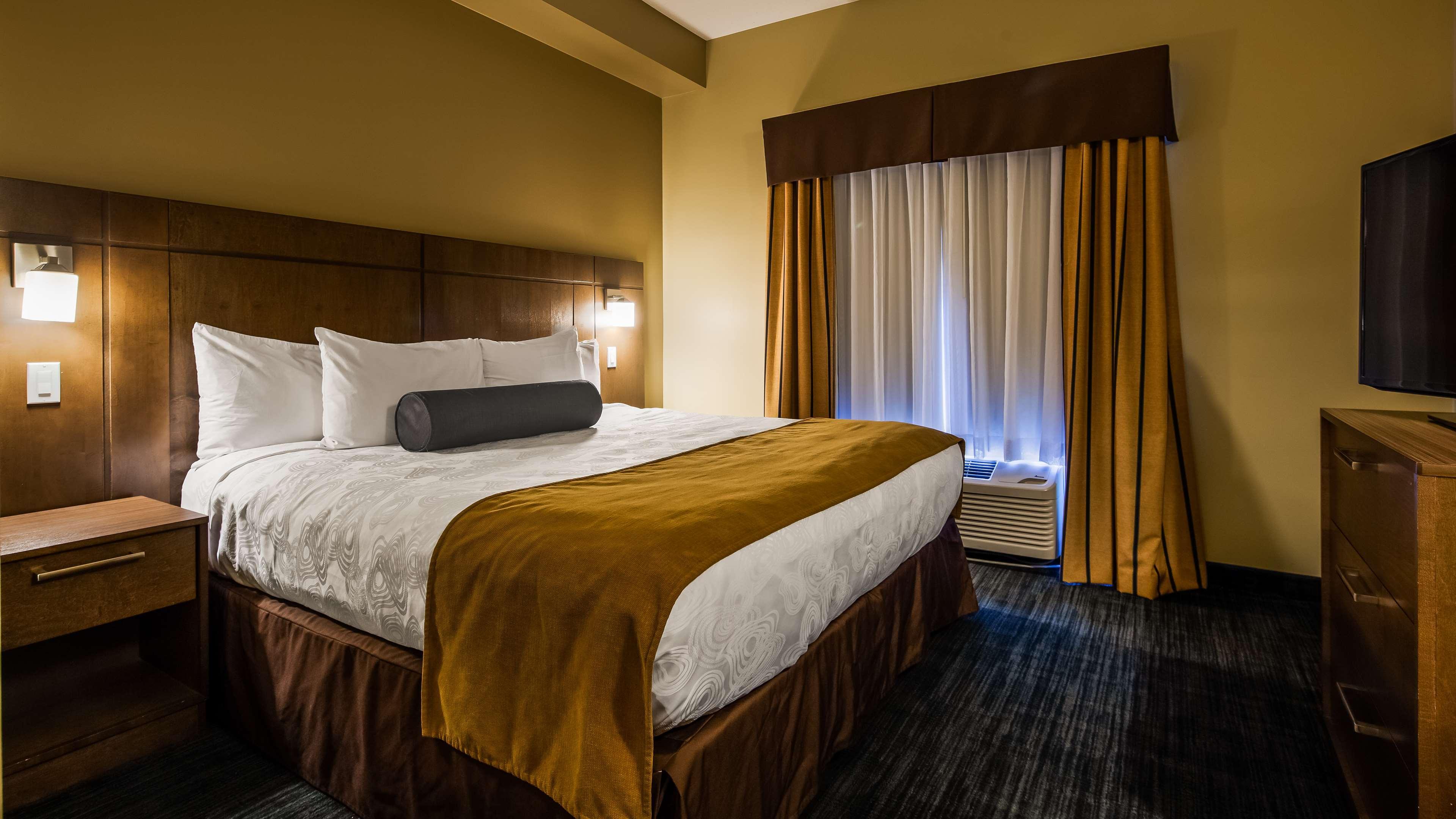 Best Western Plus Winnipeg West Headingley Экстерьер фото