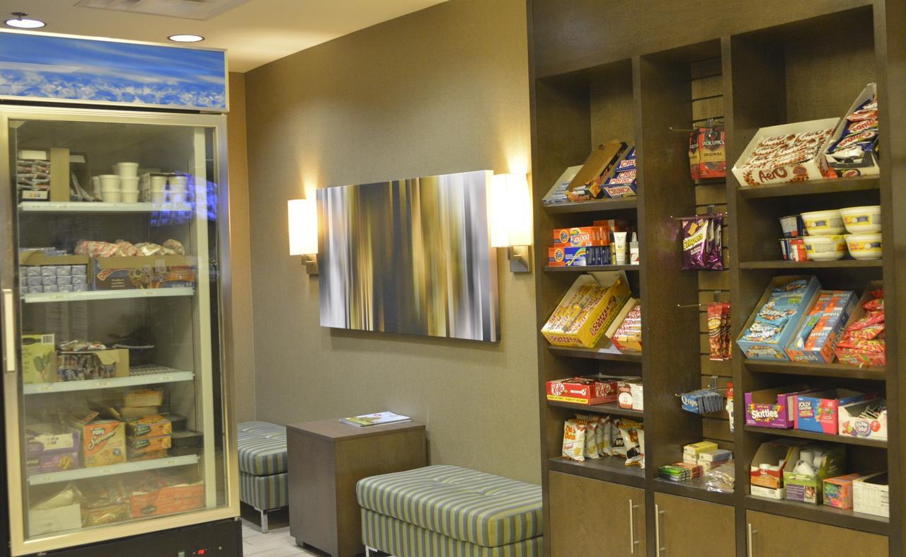 Best Western Plus Winnipeg West Headingley Экстерьер фото